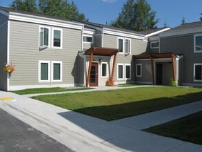 Building Photo - 350 S Santa Claus Ln