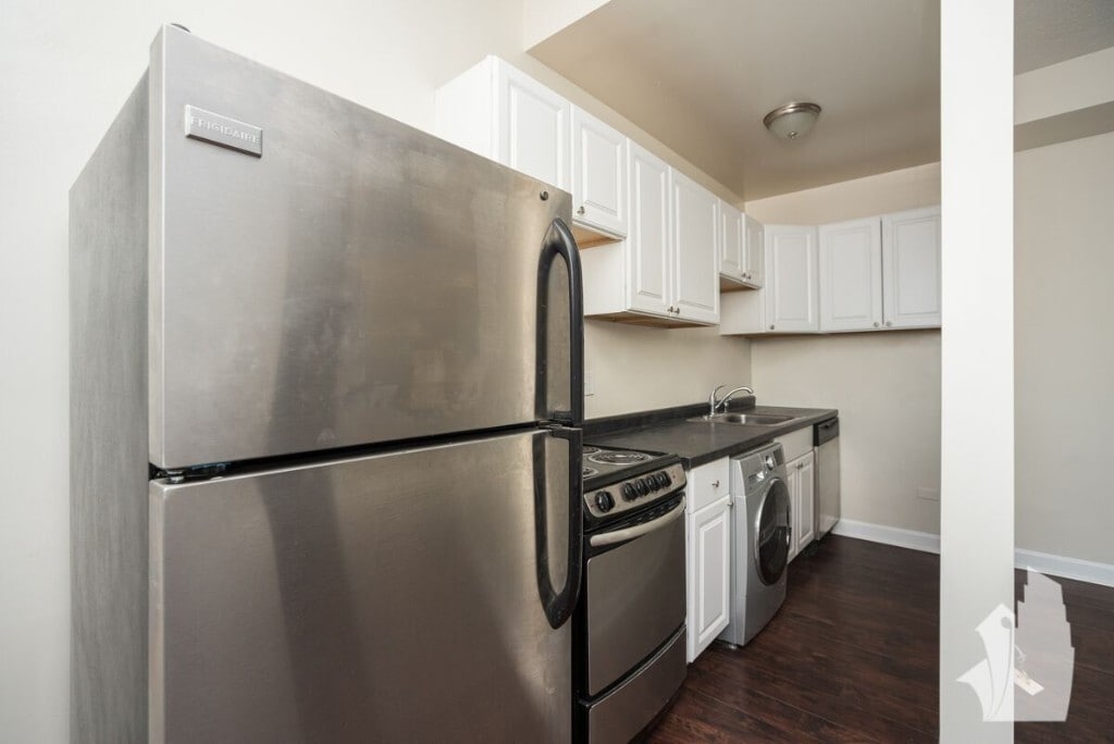 Foto principal - 3342 N Marshfield Ave