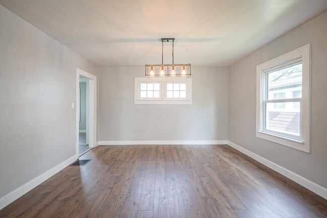 Foto del edificio - 3512 N Illinois St