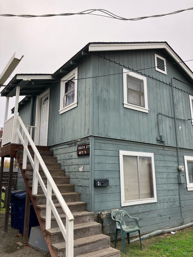 Building Photo - 1060 R St