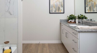 Building Photo - 10800 Hammerly Blvd