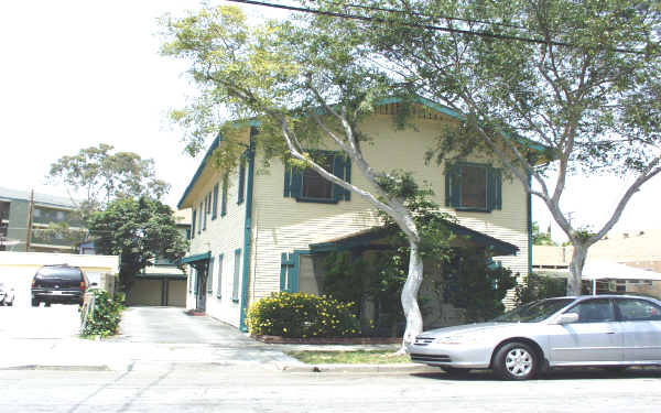 Building Photo - 1315 Park Ave