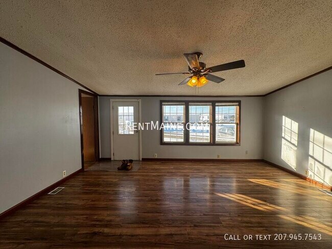 Building Photo - 188 F St