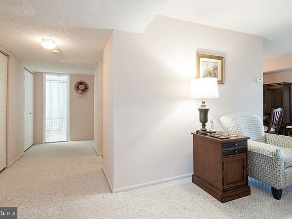 Building Photo - 3 Windblown Ct