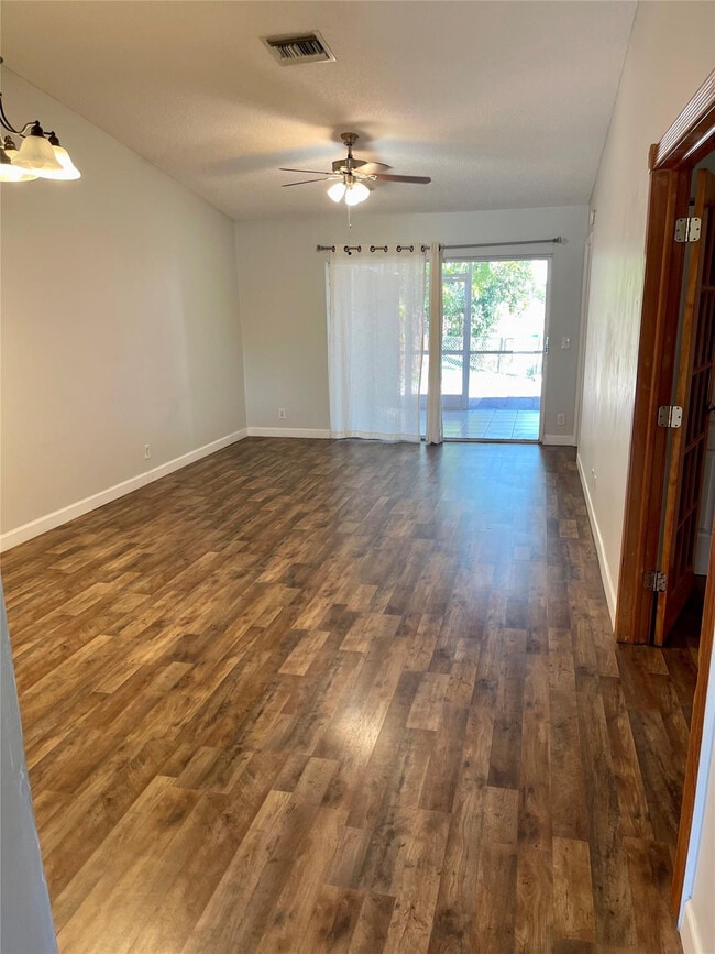 Foto del edificio - 5512 N Park Rd