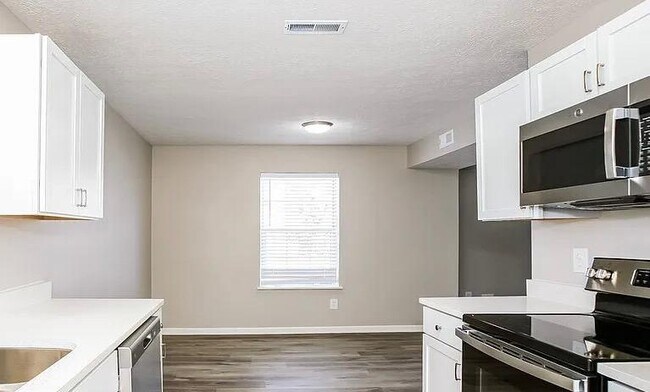 Building Photo - 8267 Calgary Ct