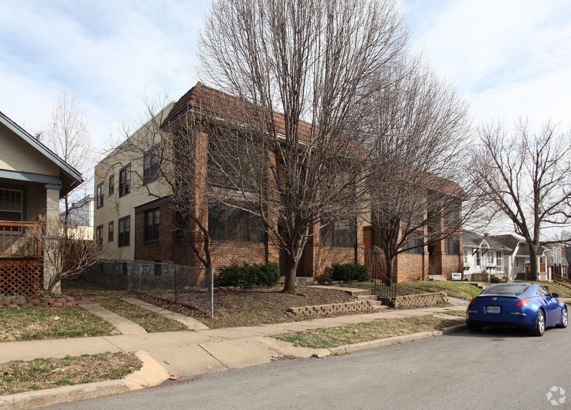 Mercier Apartments in Kansas City, MO