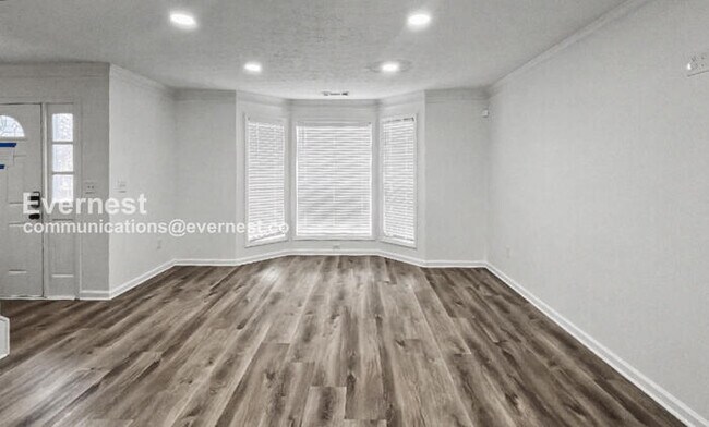 Building Photo - 2785 Brookhill Ct