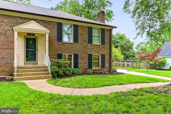 Foto del edificio - 7818 Elba Rd