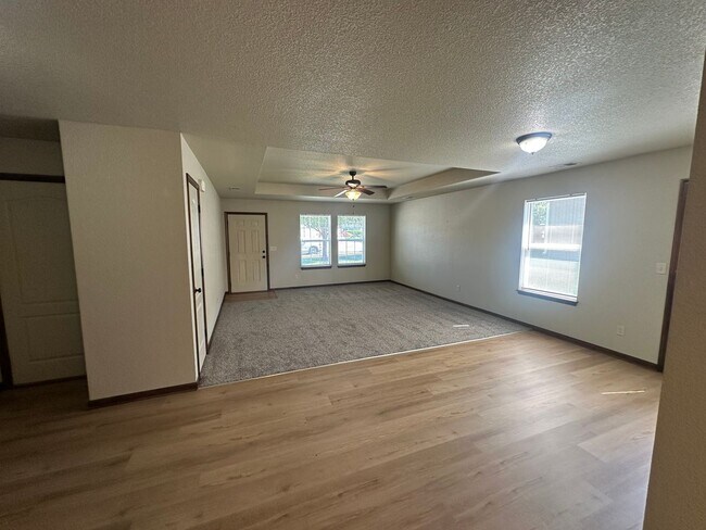 Foto del edificio - 124/128 Rock Garden LUO