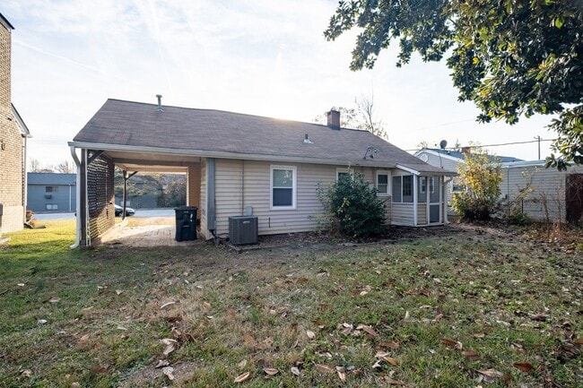 Foto del edificio - Charming 2 bedroom, 1 bath house