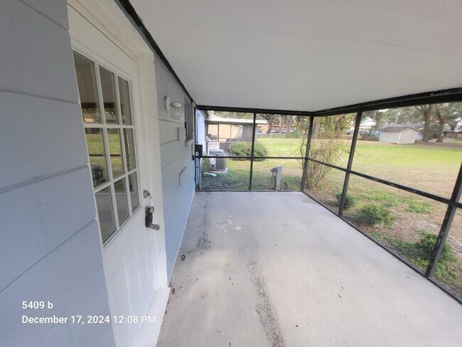 Foto del edificio - 5409 McLeod Dr
