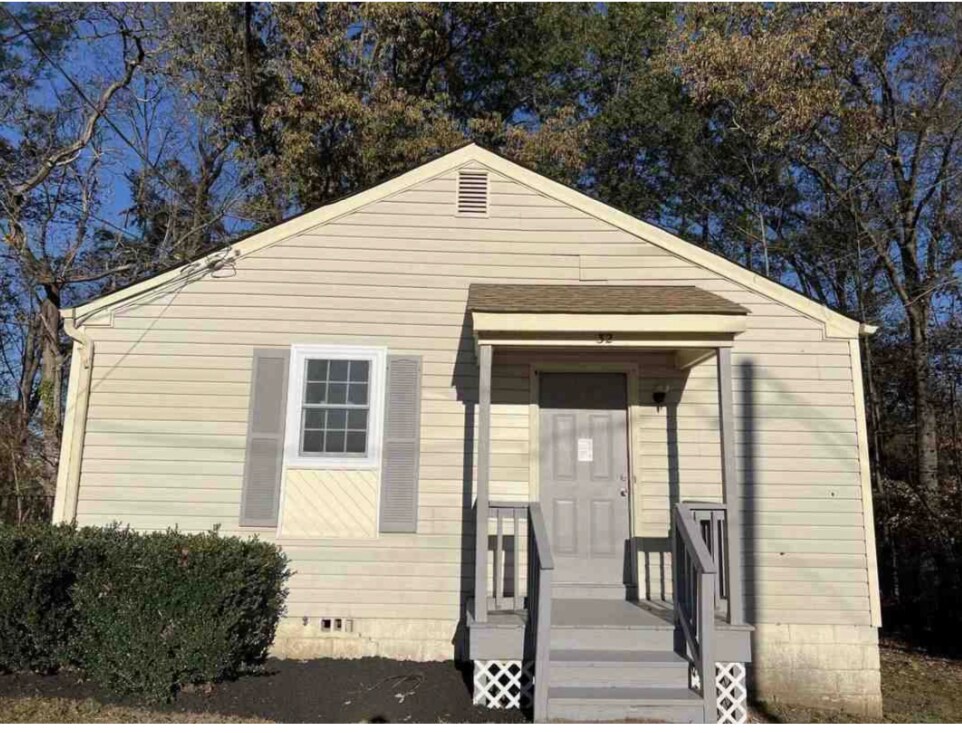 32 St Mark St, Petersburg, VA 23803 House for Rent in Petersburg, VA