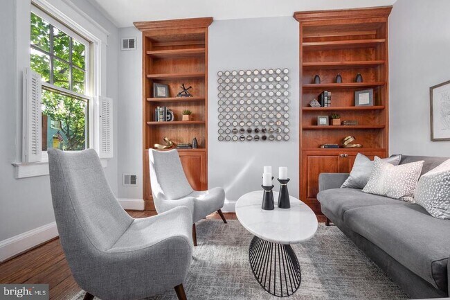 Foto del edificio - 509 N Columbus St