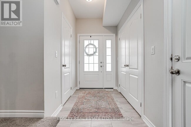 Building Photo - 19 Tolman St