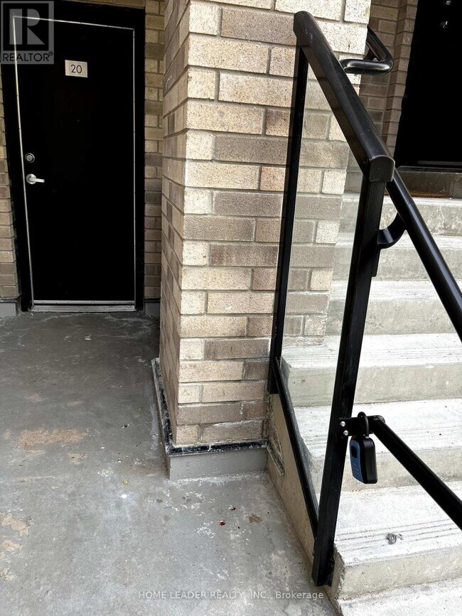 Photo du bâtiment - 20-861 SHEPPARD Ave