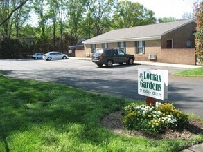 Building Photo - 1300 Lomax Ave