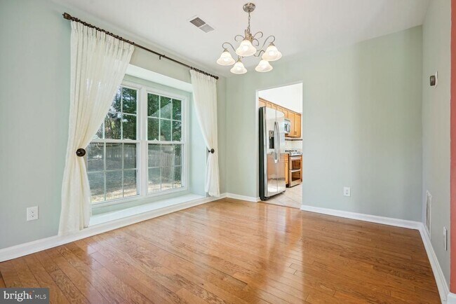 Foto del edificio - 13601 Springhaven Dr