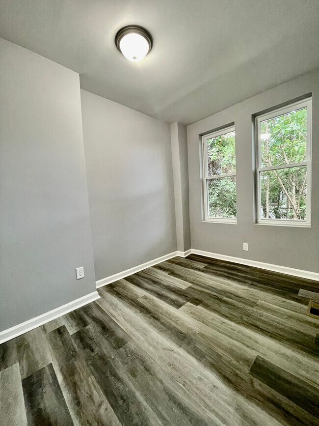 Building Photo - Anika Homes 3 Bedroom