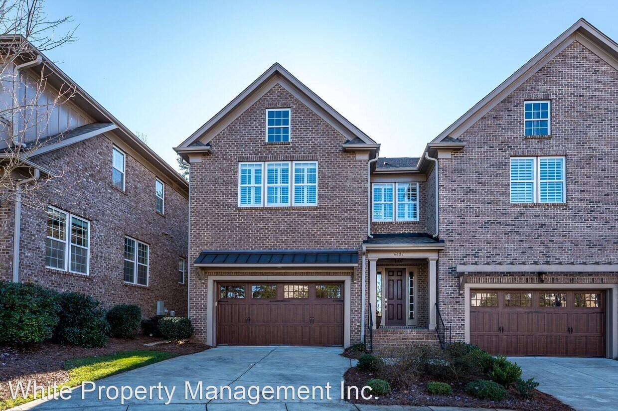 Foto principal - 3 br, 2.5 bath House - 6821 Fairway Row Lane