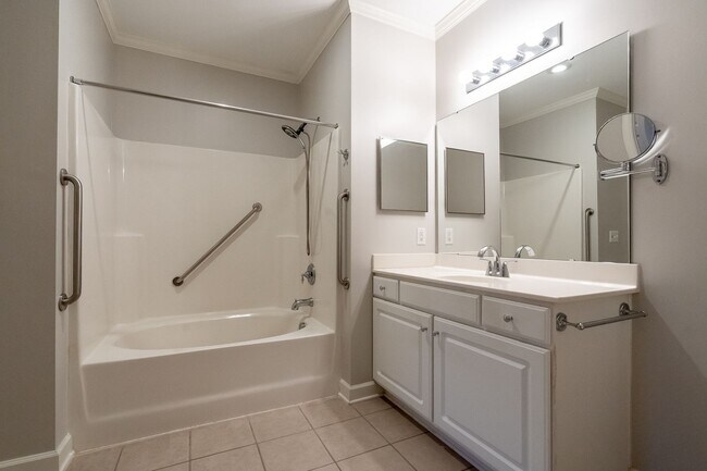 Building Photo - Bellingham Park - Near Novant Medical Cent...
