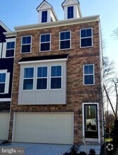 Building Photo - 1447 Honeylocust Dr