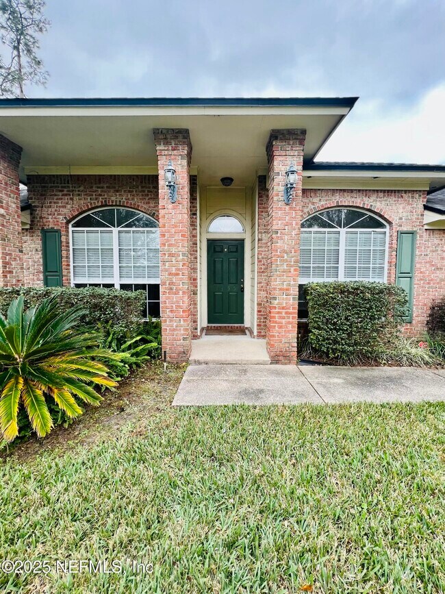 Foto del edificio - 1455 Silver Bell Ln