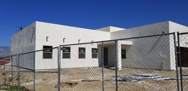 Foto del edificio - 9925 Mesquite Ave