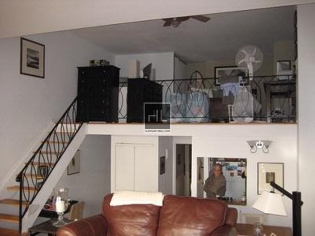 Foto del edificio - East 65th Street