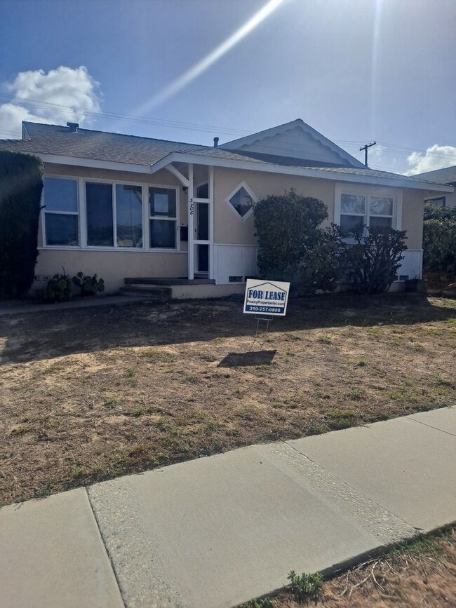 Building Photo - WEST TORRANCE, 3 BEDROOM HOUSE FOR LEASE N...