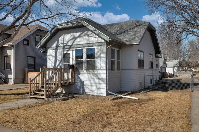 Building Photo - 2300 Avenue F