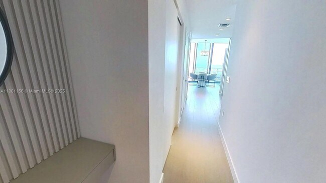 Foto del edificio - 500 Alton Rd