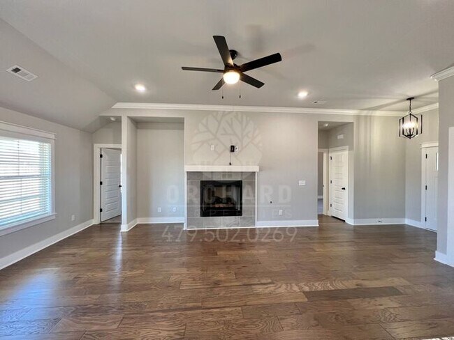 Foto del edificio - Single-Family Home- Desirable Clearwood Plan