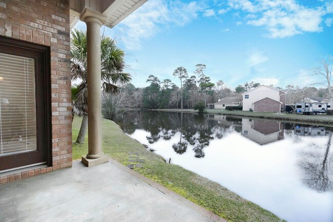 Building Photo - AMAZING FIND IN EAST OCEAN SPRINGS SCHOOL ...