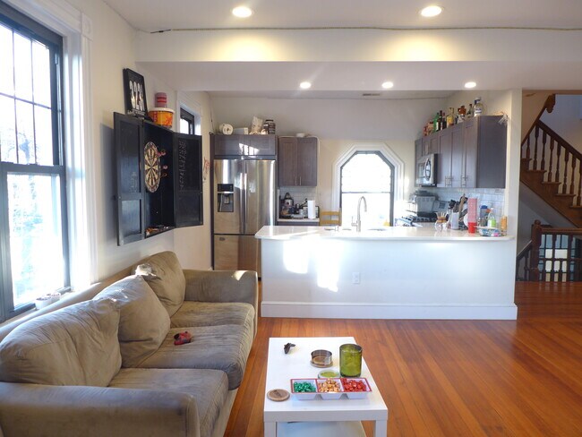 Foto del edificio - 25 Beech Glen St