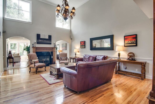 Building Photo - 2059 Skyhawk Ct