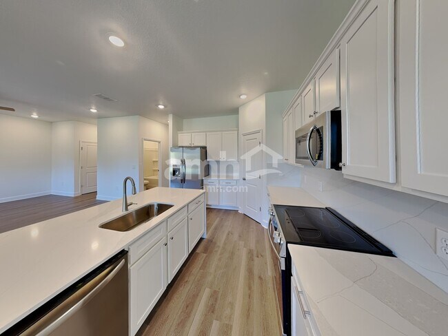 Foto del edificio - 16536 Cheyanne Ct
