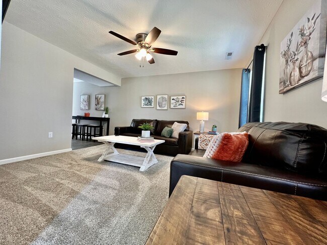 Foto del edificio - Brand New Home Walking distance to Spooky Nook