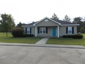 Building Photo - 2086 Gabbies Run