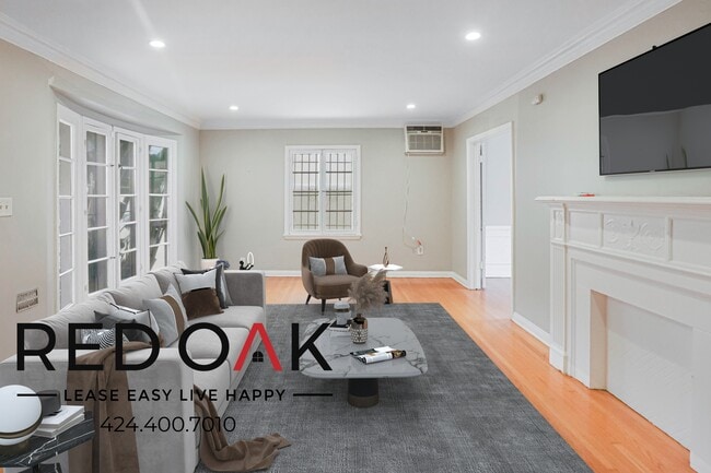 Building Photo - Magnificently Bright, Sunny, And Spacious ...