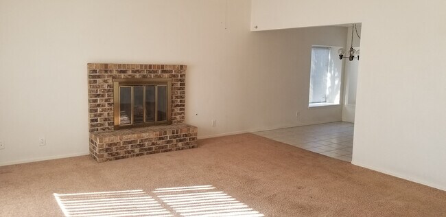 Foto del edificio - 5009 Blue Sage Pl NE