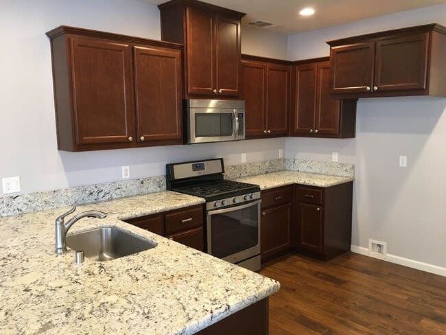 Foto del edificio - 3 Bedroom 2.5 Bath Family Home