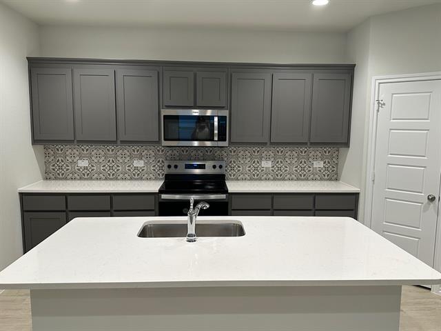 Foto del edificio - 1613 Edgeway Dr