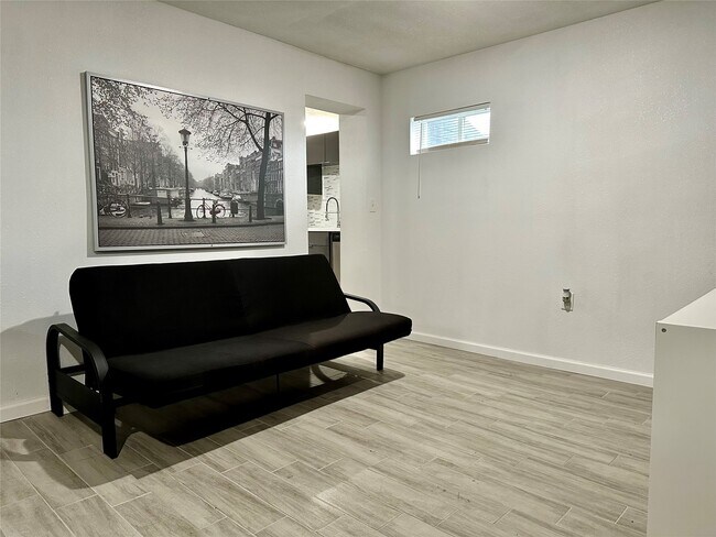 Foto del edificio - 4802 Elser St