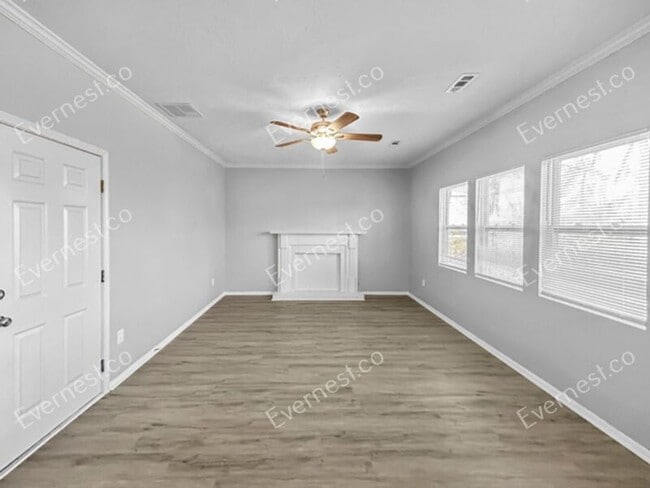 Building Photo - 263 Elm Forest Way