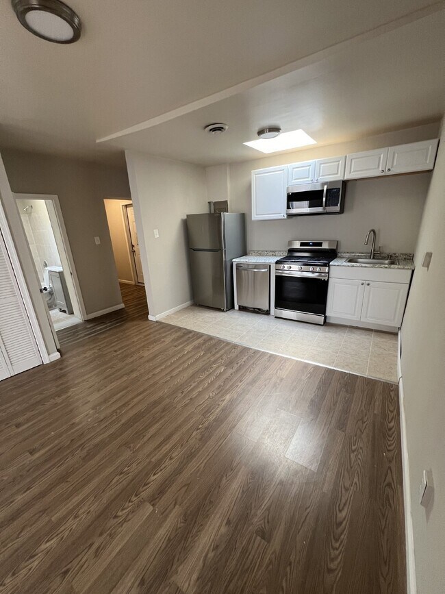 Foto del edificio - 1BD/1BA, Spacious Apartment in Baltimore near JHU