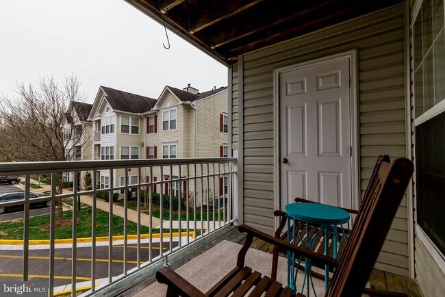 Building Photo - 7500 Calderon Ct