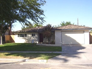 Building Photo - 3132 W Bellaire Way