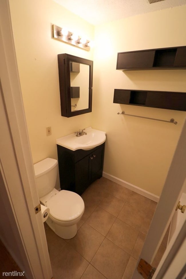 3 Essex St, Charlestown, MA 02129 Condo for Rent in Charlestown, MA