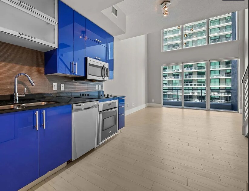 Foto principal - 60 SW 13th St
